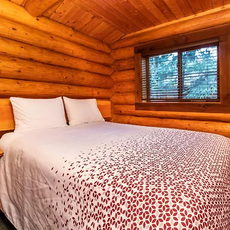 Riverbend Cottage & Rv Resort-2